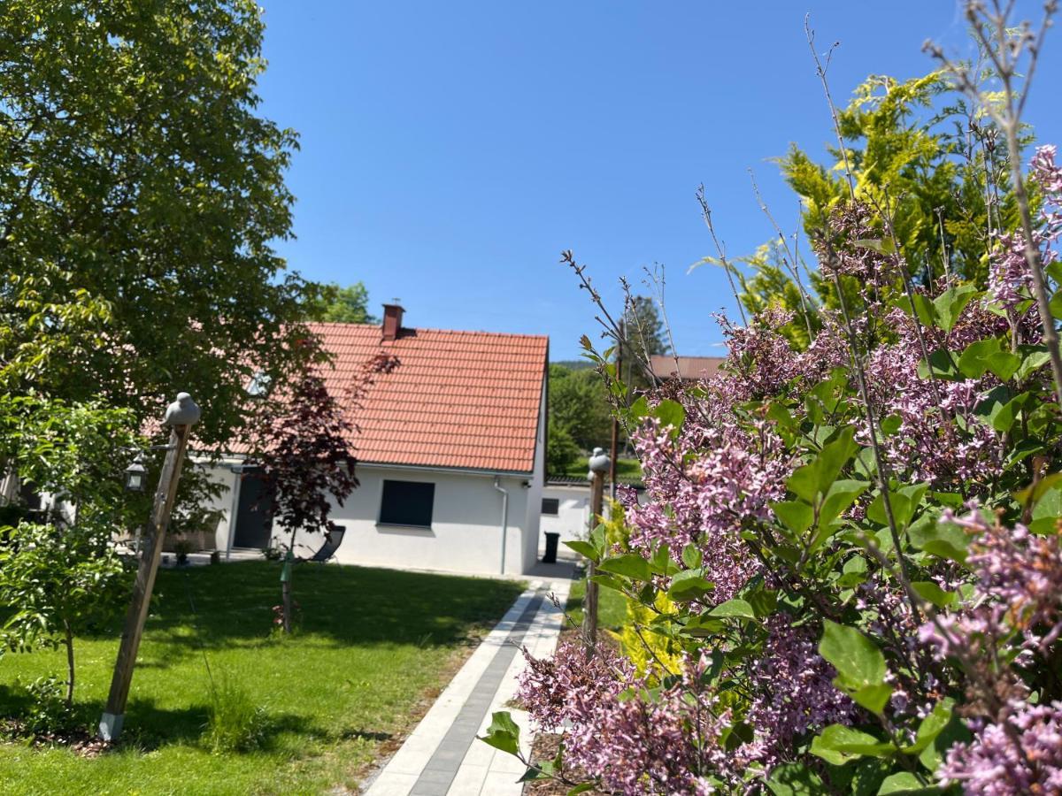 Haus Mit Garten Familie Pabst Maria Lankowitz Exterior foto
